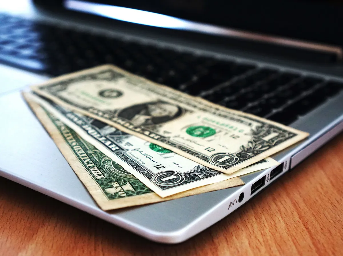 Como Receber em Dólar Trabalhando Remoto do Brasil