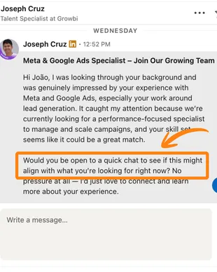 Mensagem de recrutador no LinkedIn para João Pedro sobre vaga de especialista em Meta Ads e Google Ads